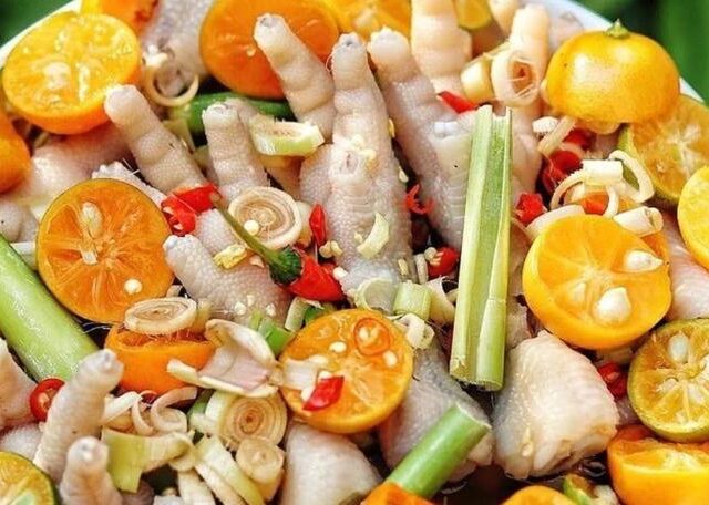Cách Làm Chân Gà Ngâm Sả Tắc Giòn Ngon, Thơm Nức Tại Nhà Cách Làm Chân Gà Ngâm Sả Tắc Giòn Ngon, Thơm Nức Tại Nhà